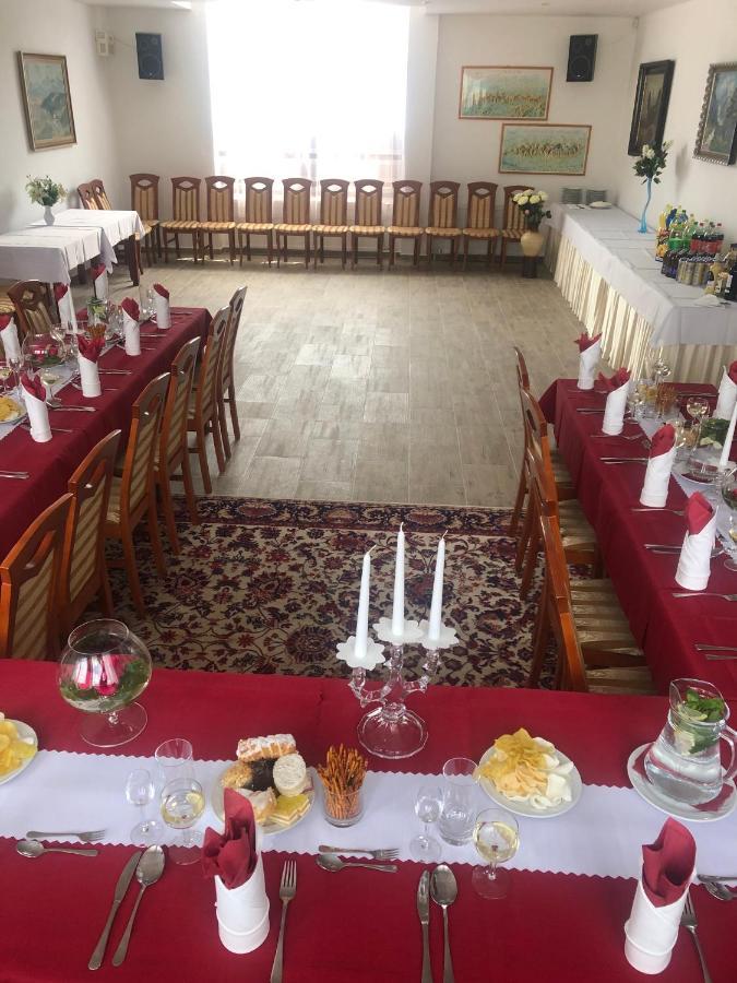 Liptovská Teplička Penzion Vah מראה חיצוני תמונה