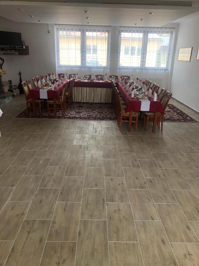 Liptovská Teplička Penzion Vah מראה חיצוני תמונה